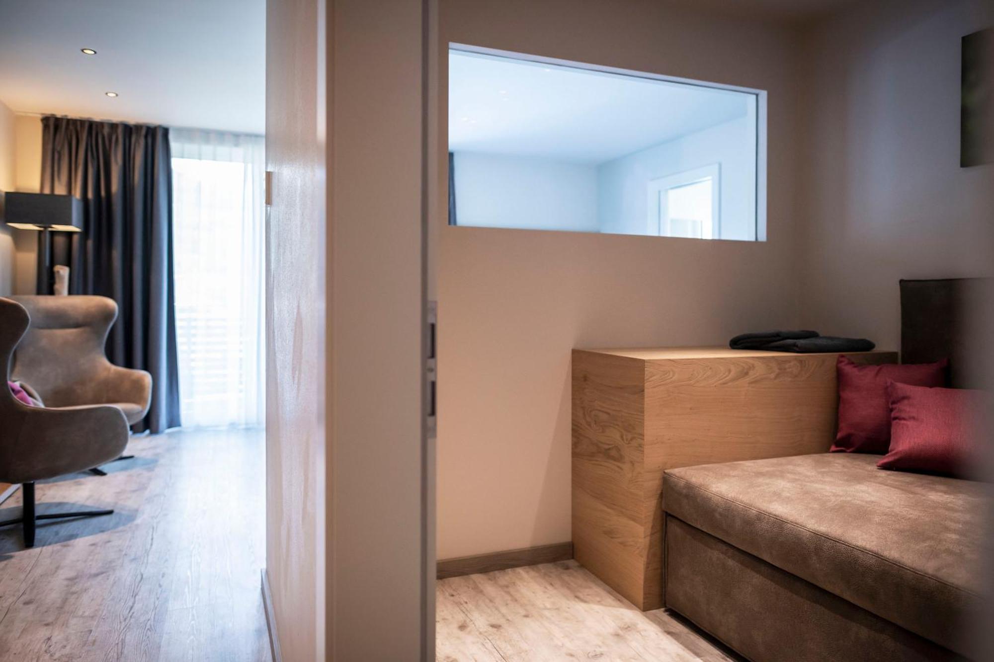 לאנה Hotel Pfeiss מראה חיצוני תמונה