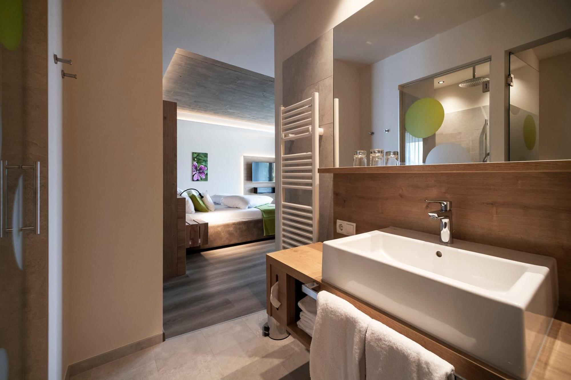 לאנה Hotel Pfeiss מראה חיצוני תמונה